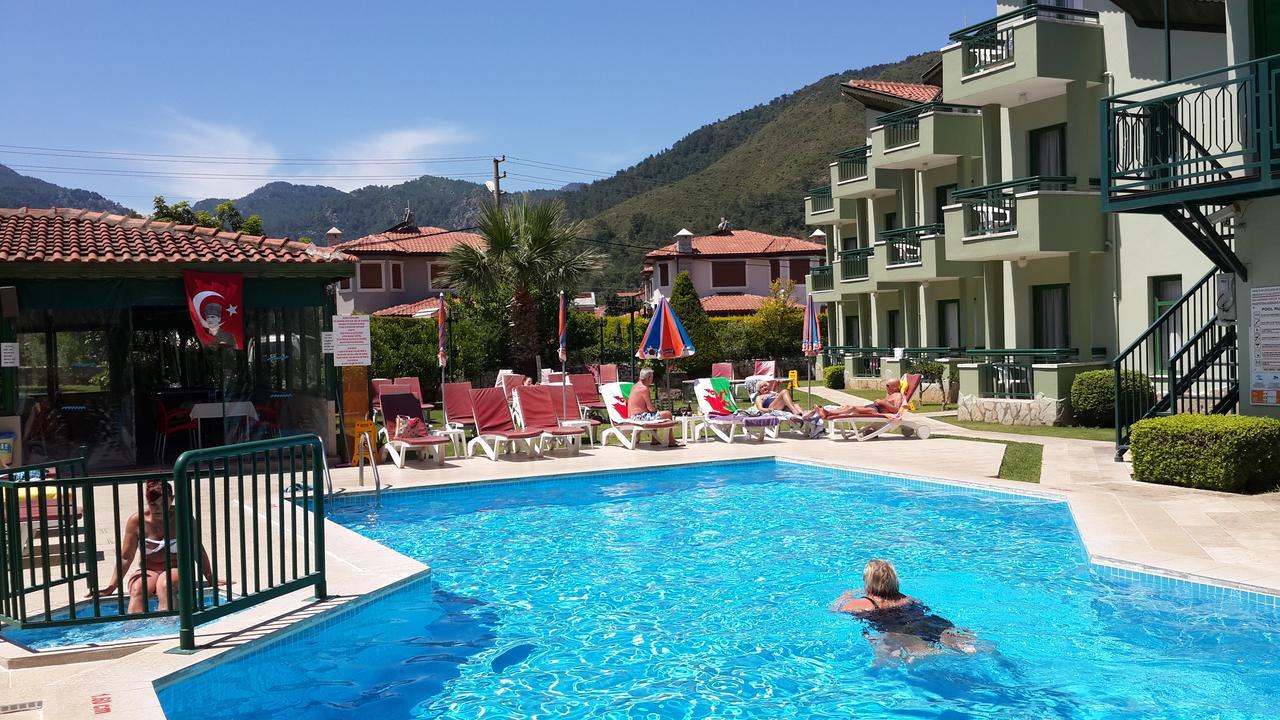 Avlu Apartments 1 Icmeler Exterior foto